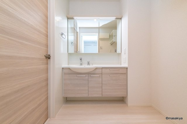 Lemon grass　(レモングラス)の洗面所