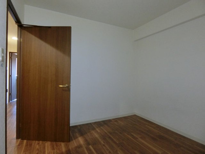 【洋室】 | リアンジェ泉大津