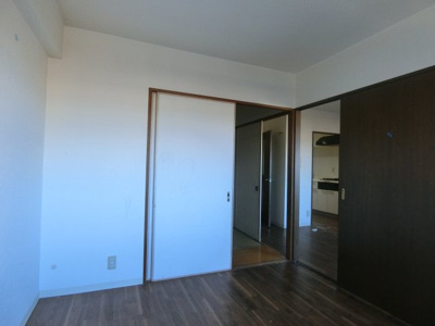 【洋室】 | リアンジェ泉大津