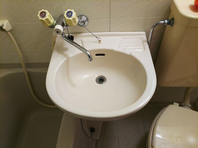 【洗面所】 | ミフネセントラルベア東淀川 | 浴室内の洗面台です