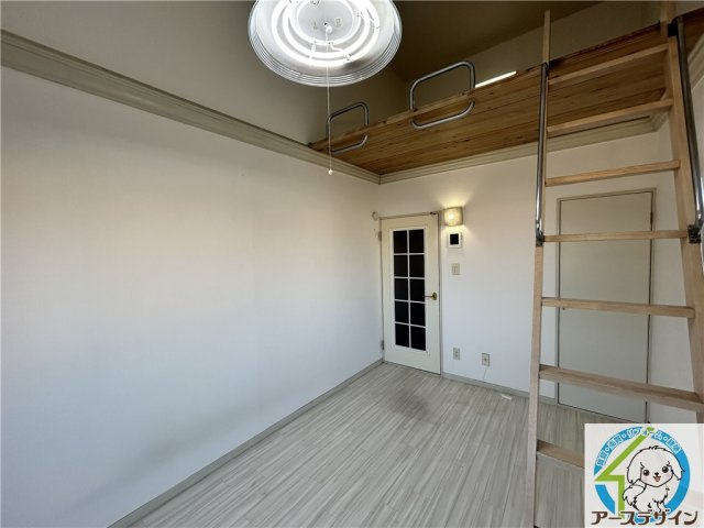 サングリーンの寝室|※類似写真