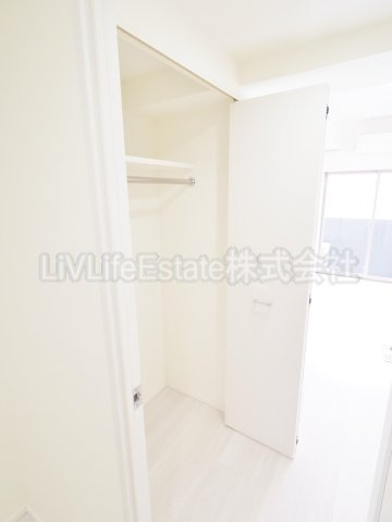 ＳＱＵＡＲＥ　ＣＩＴＹ　ＴＯＫＹＯ　ＨＯＹＡ　スクエアシティホウヤの収納|同仕様写真