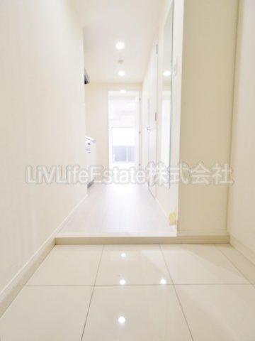 ＳＱＵＡＲＥ　ＣＩＴＹ　ＴＯＫＹＯ　ＨＯＹＡ　スクエアシティホウヤの玄関|同仕様写真