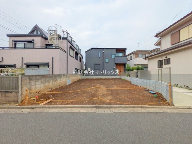 練馬区東大泉7丁目　LDK20帖超×土地30坪　大型省エネ邸宅の外観