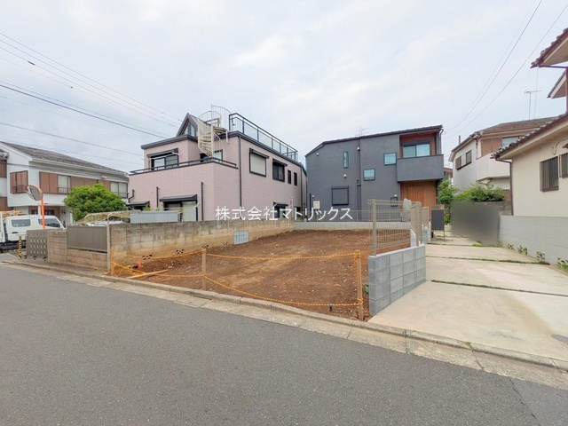 練馬区東大泉7丁目　LDK20帖超×土地30坪　大型省エネ邸宅の外観