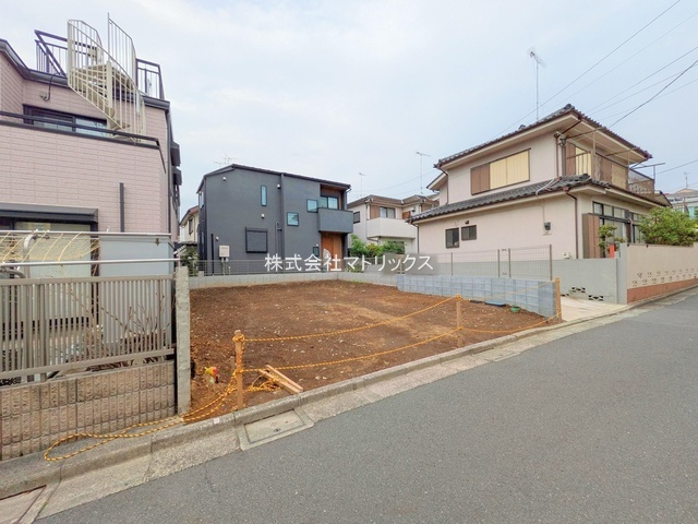 練馬区東大泉7丁目　LDK20帖超×土地30坪　大型省エネ邸宅の外観