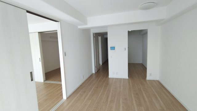 【居間・リビング】 | サーパス西古松Ⅰ