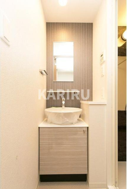 エスリード新大阪ヴェルデの洗面所