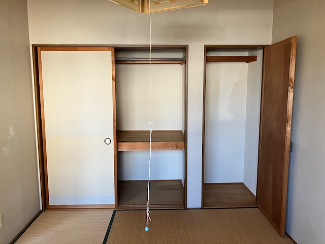 フォーラム東洋C棟の収納|こまごまとしたものを収納できそうですね