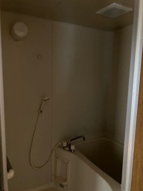 フォーラム東洋C棟の浴室|ゆったり過ごせるお風呂です