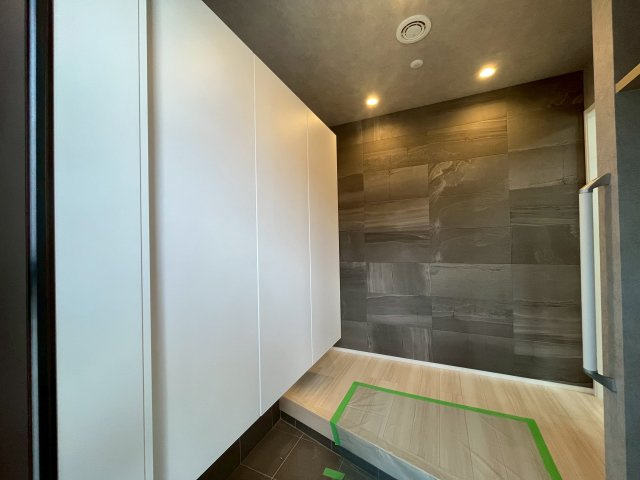 糸島市有田中央中古戸建ての玄関|新築時の画像になります