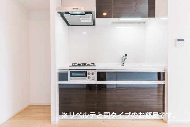 プチジャルダンのキッチン|お料理しやすいキッチンです