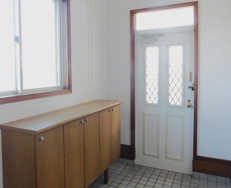 春日部駅杉戸住宅の独立洗面台