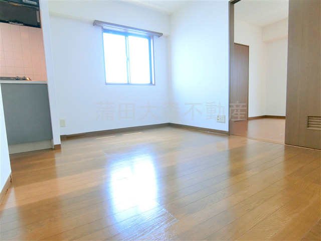 メインステージ大森本町の居間・リビング|DK　ダイニング