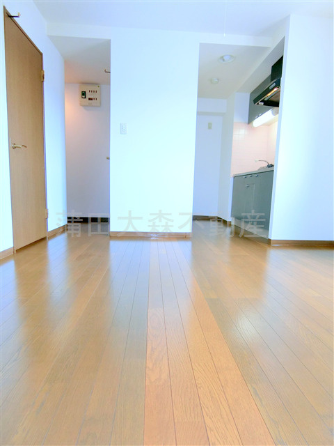 メインステージ大森本町の居間・リビング