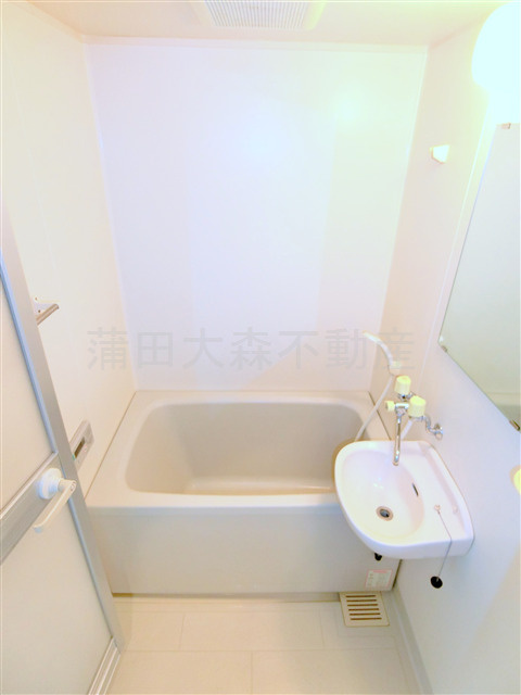 メインステージ大森本町の浴室