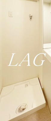 【設備】 | コンポジット中目黒 | 室内洗濯機置き場です。