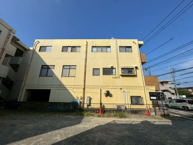 宮崎県宮崎市　一棟マンションの外観