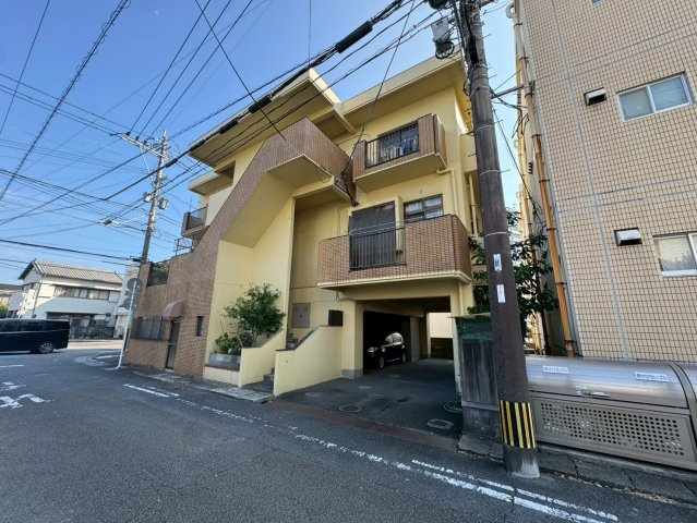 宮崎県宮崎市　一棟マンションの外観