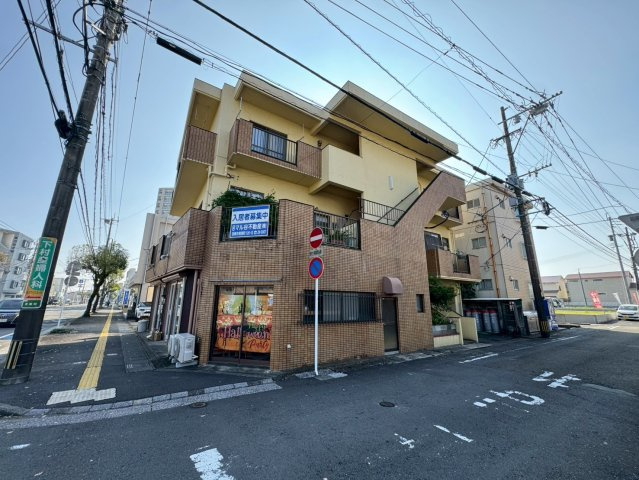 宮崎県宮崎市　一棟マンションの外観