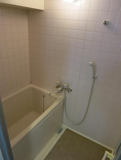 ※別部屋の写真です。
現況は独立洗面所ナシです。」