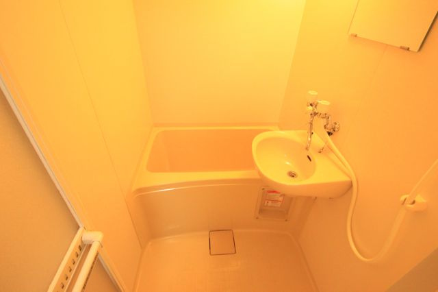 レオパレスMITOⅡの浴室