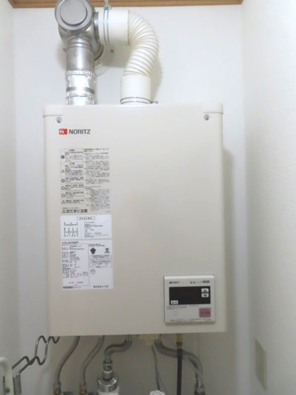 【発電・温水設備】 | 北見市南仲町３丁目５番５号　平家建中古売家外土地１筆 | ボイラー