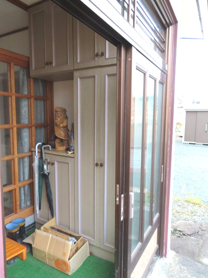 【収納】 | 北見市南仲町３丁目５番５号　平家建中古売家外土地１筆 | 玄関収納