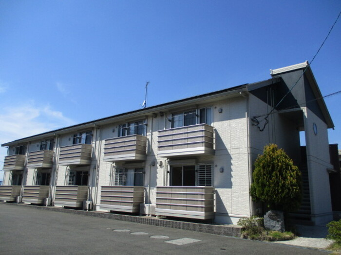 アヴリルの外観|きれいな外観です