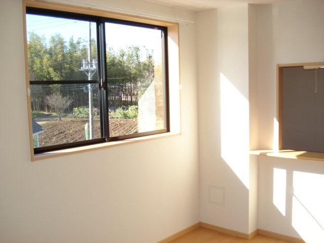 ブリューテの居間・リビング|リビング窓