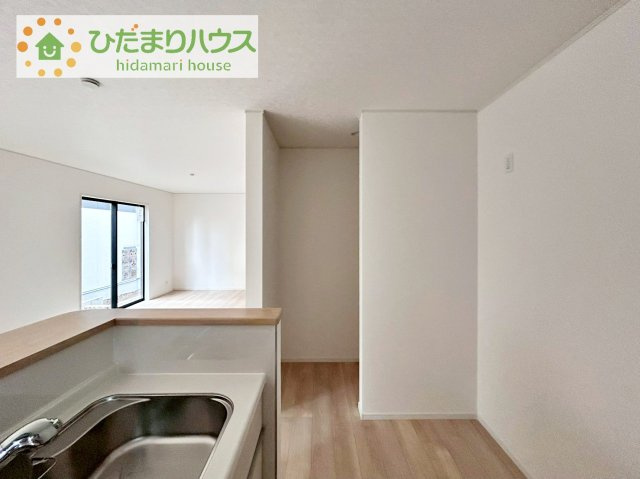 【キッチン】 | 結城市結城第45　新築戸建　1号棟 | キッチン横収納