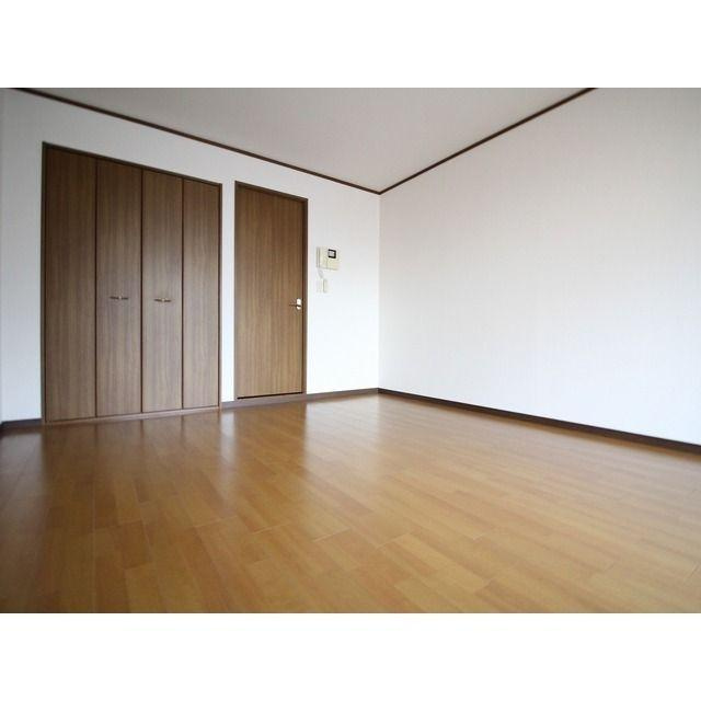 アンプルール フェール COCOの洋室