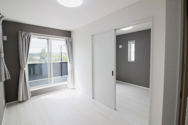 【洋室】 | 我孫子市高野山　新築戸建 | お掃除もラクチンなフローリングのお部屋です♪
