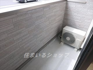 広島市安佐北区口田南１丁目のアパートのバルコニー