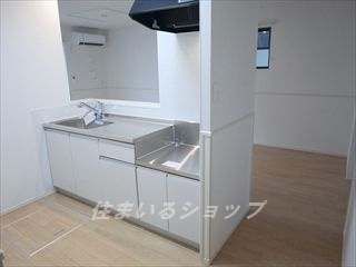広島市安佐北区口田南１丁目のアパートのキッチン