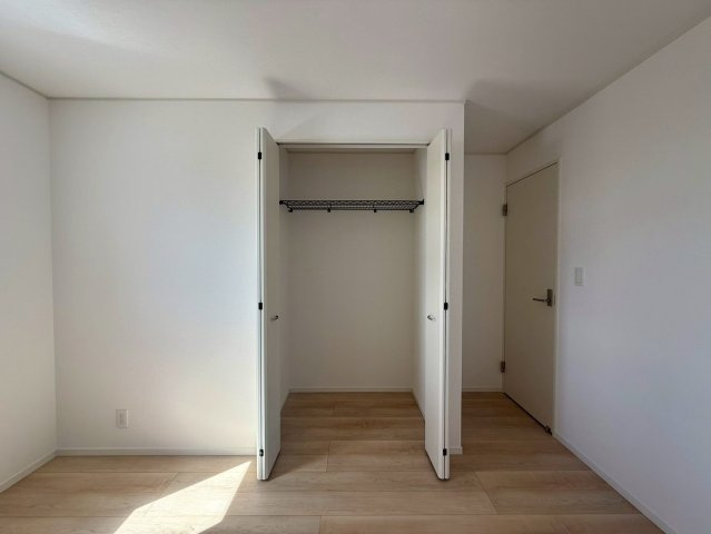 高知市役知町　新築戸建ての収納|クローゼット完備で収納力◎寝室や子ども部屋にもぴったり♪