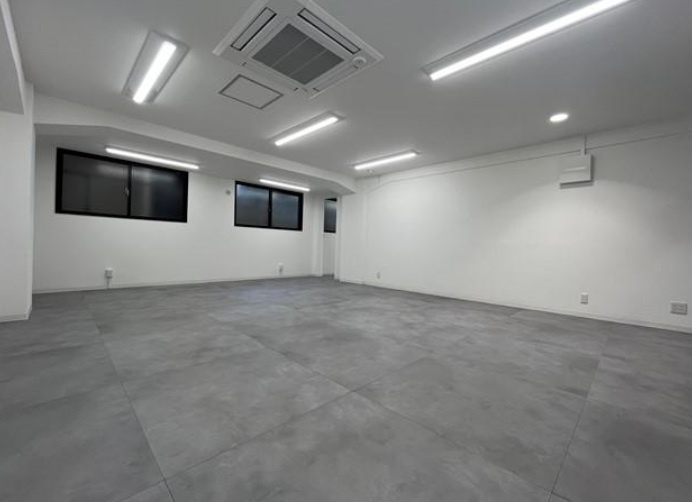 渋谷区本町１丁目の店舗