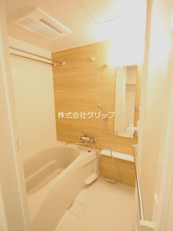 パークアクシス横浜阪東橋の浴室