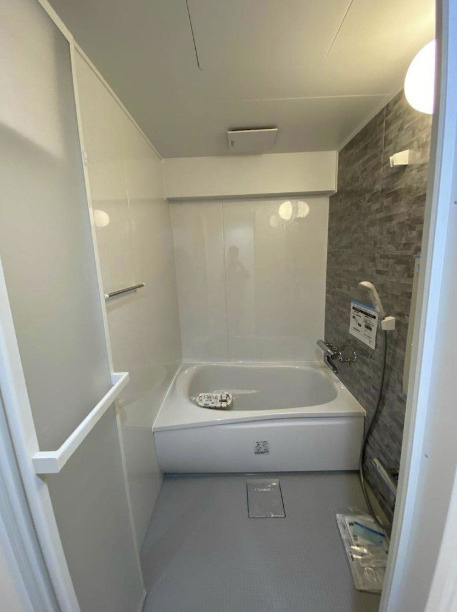 パラスト明大前の浴室