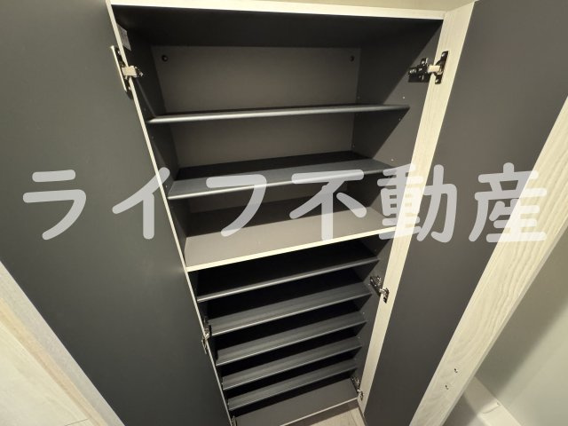 コート・ド・ボーヌ深江南北棟の収納|専用の収納スペースです