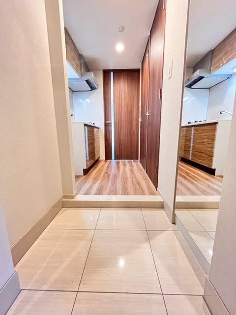 ドゥーエ板橋区役所前の玄関