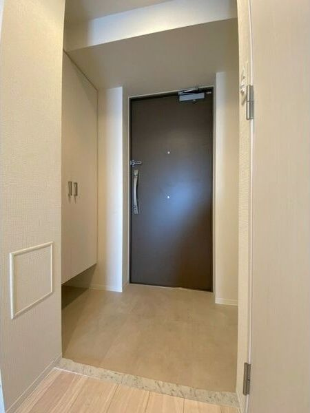 エスプレイス大阪城サウスコンフォートの玄関