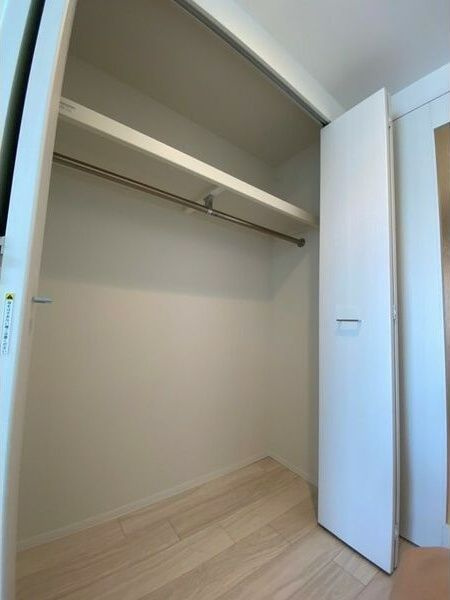 エスプレイス大阪城サウスコンフォートの収納