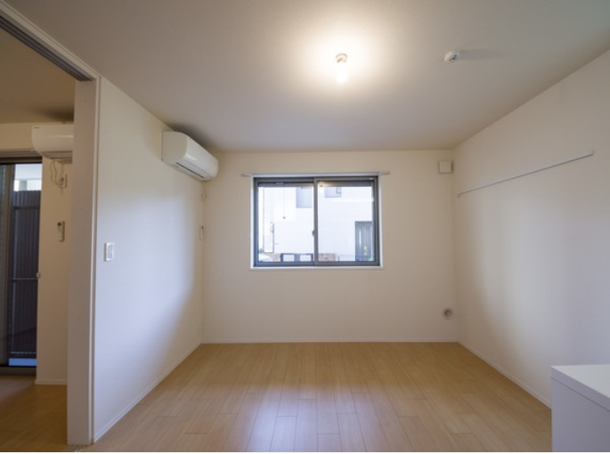 Maison de Mumの居間・リビング|★キレイなフローリングのお部屋です★