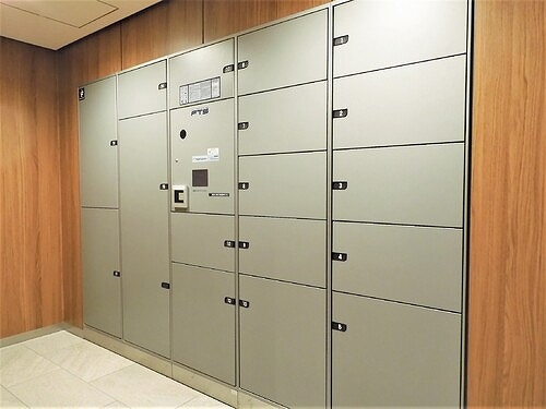 ザ・グランアルト栄の設備|宅配ボックス