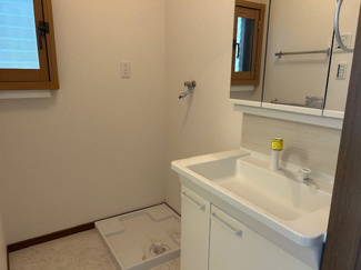 【独立洗面台】 | 室内洗濯機置場