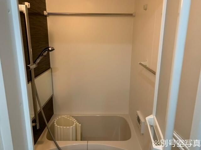 ボンズステージ町屋の浴室