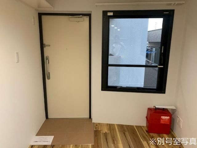 ボンズステージ町屋の玄関