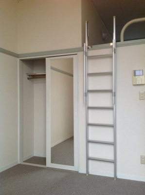 【居間・リビング】 | レオパレスしょうぶ