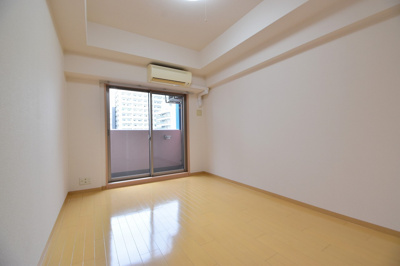 【居間・リビング】 | エステムコート神戸ハーバーランド前Ⅳベイライト | ※別部屋参照